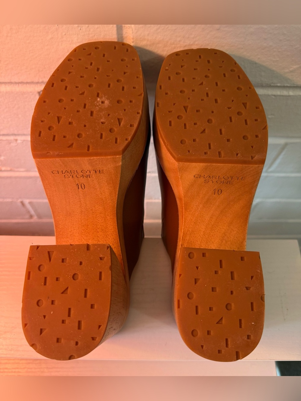 Charlotte Stone Floral Leather Platform Clogs Size 10 NWOT 70s Retro Multicolor - Picture 6 of 8